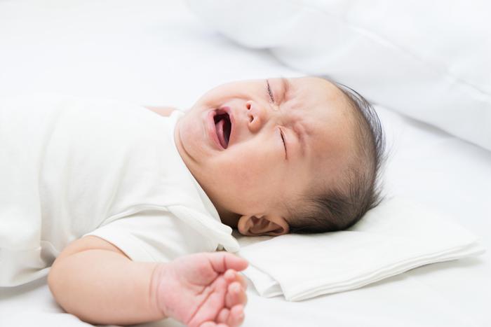 7～9個月寶寶的睡眠狀況更好了，但也可能有新的問題